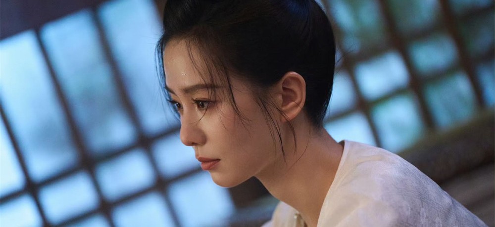 刘诗诗新剧《掌心》开播，医女叶平安以身入局，天选古人再启新篇